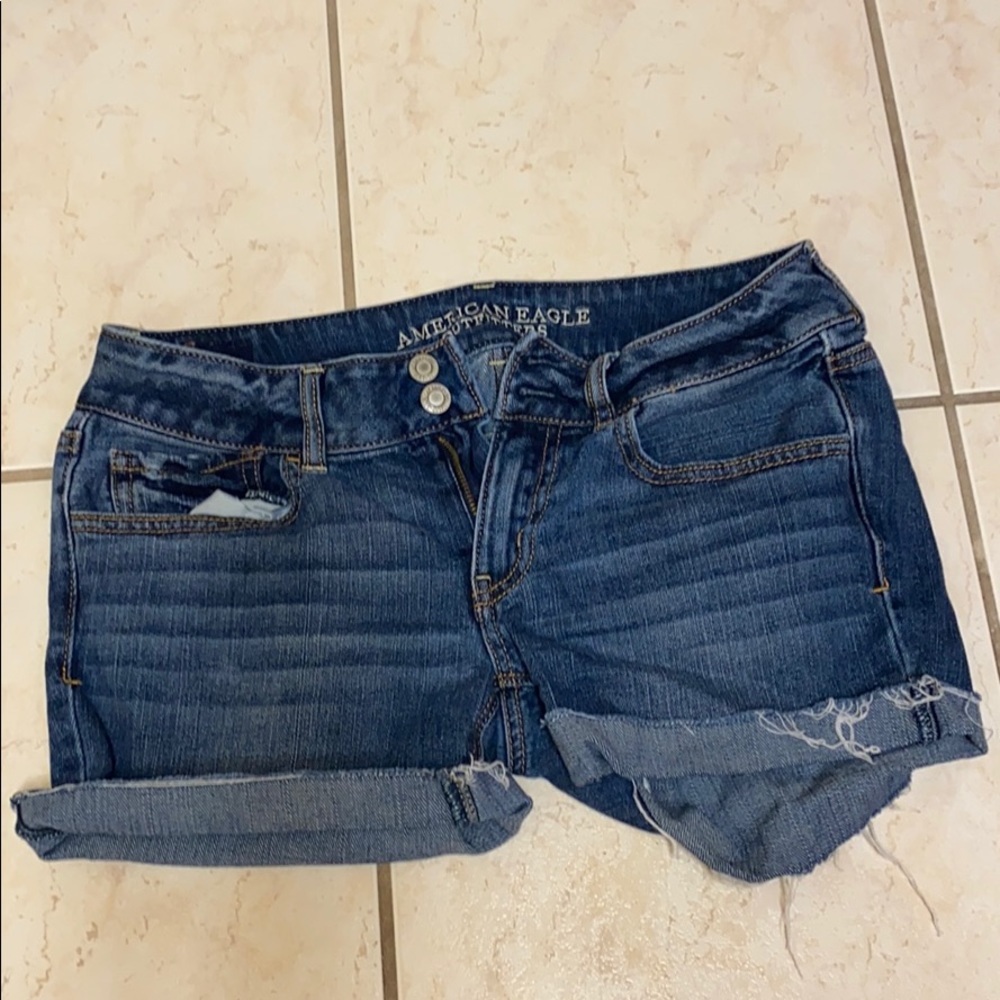 American eagle Jean shorts size 6
